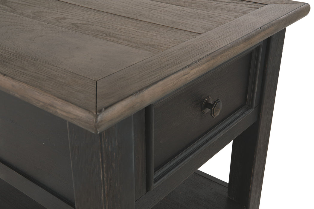 Tyler Creek - Rectangular End Table - Grayish Brown / Black