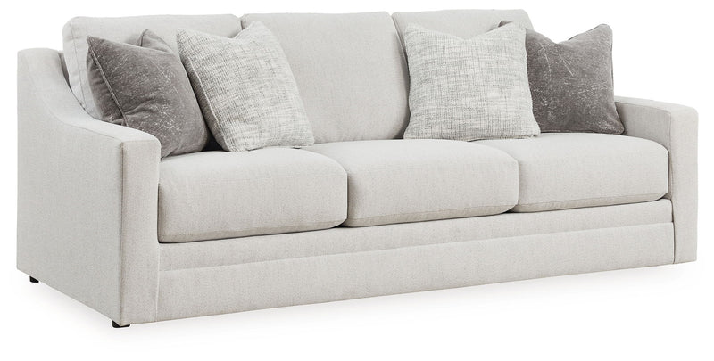 Maitelynn - Sofa - Chalk