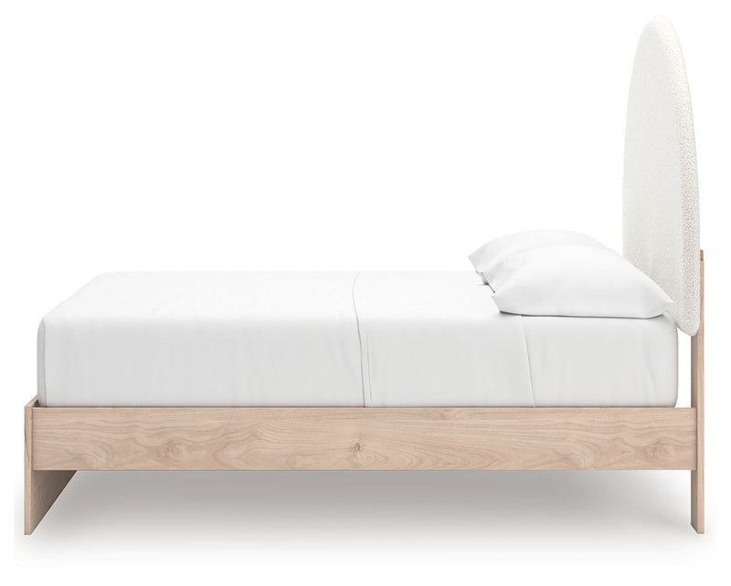 Arloster - 4 Pc. - Full Panel Storage Bed, Dresser, Mirror And Nightstand - Tan