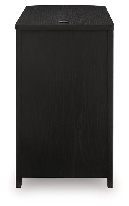 Camdill - Chair Side End Table