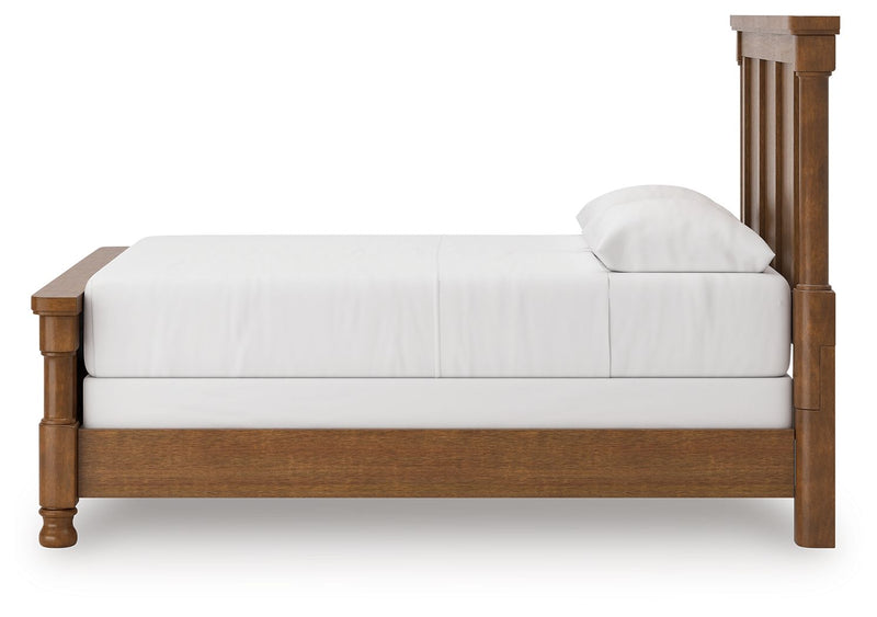 Rowlenstown - Poster Bedroom Set