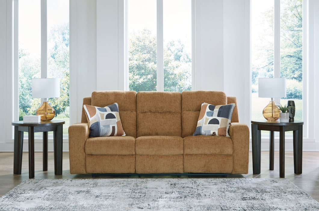 Kanlow - Reclining Sofa - Fabric - Honey