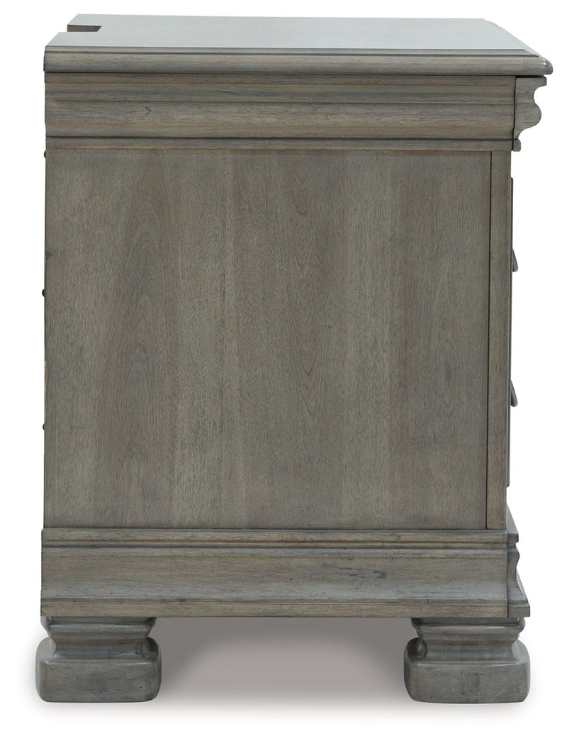 Lexorne - Three Drawer Night Stand - Gray