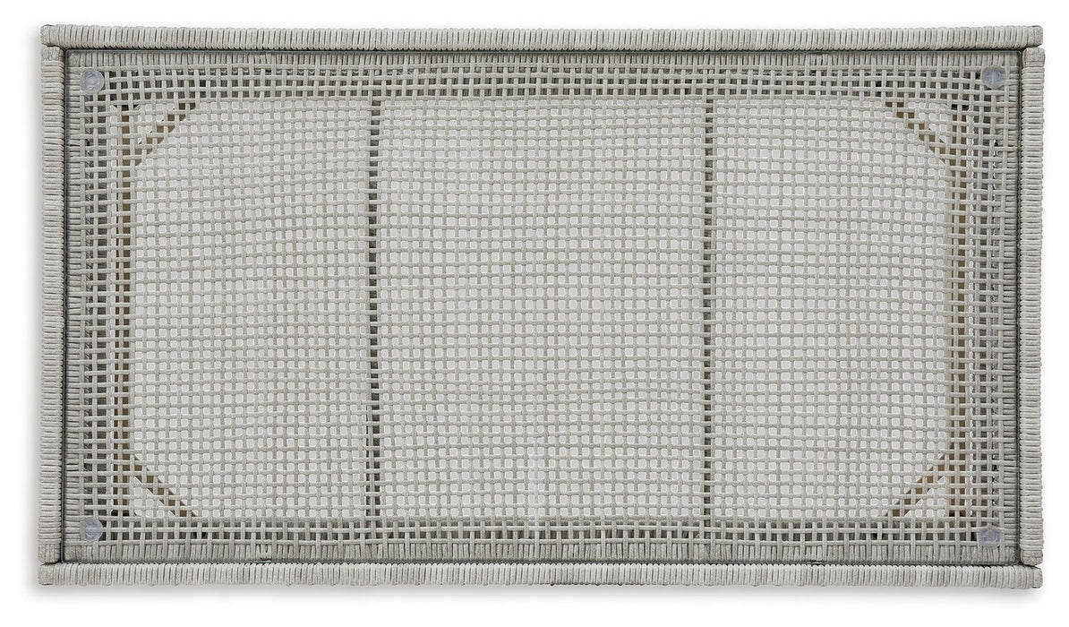 Seton Creek - Rectangular Cocktail Table - Gray