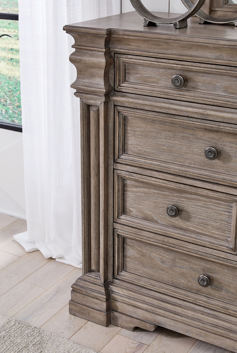 Blairhurst - Dresser - Light Grayish Brown
