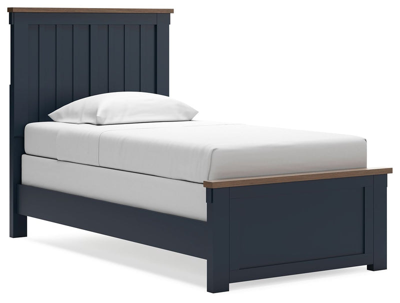 Landocken - Panel Bedroom Set