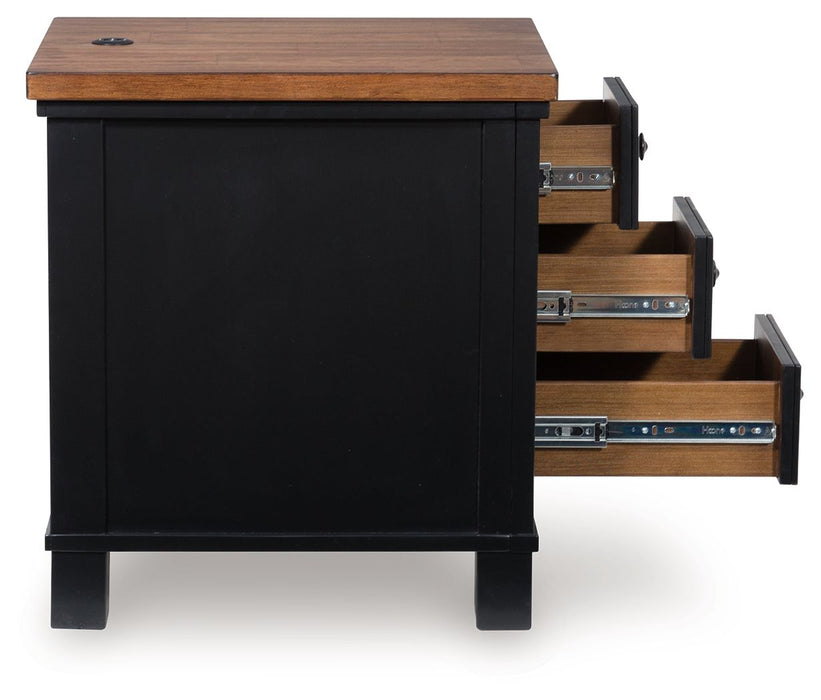 Wildenauer - Chair Side End Table - Brown / Black