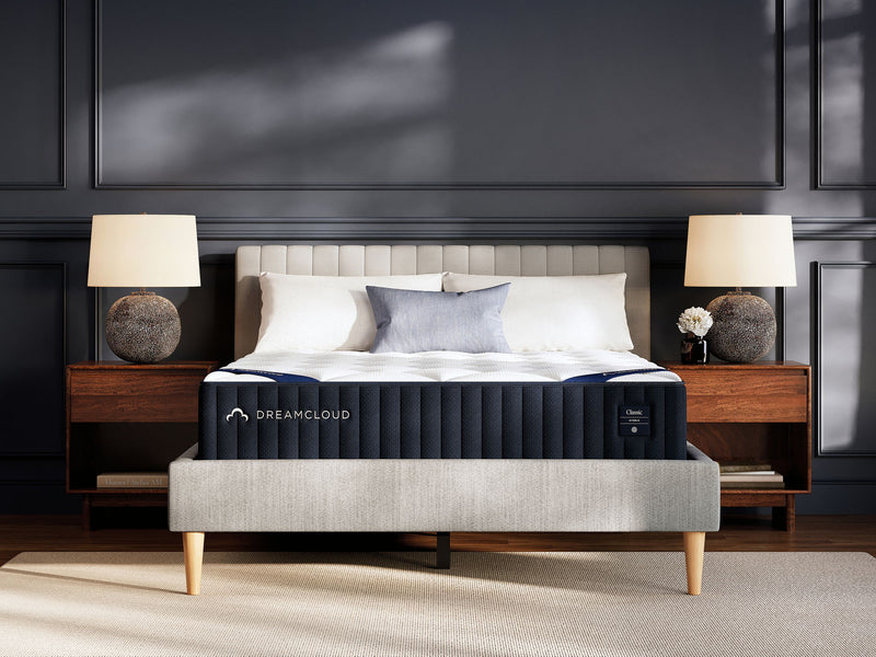 DreamCloud Classic Hybrid - Mattress