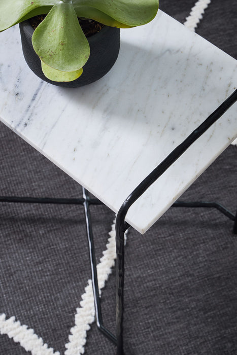 Ashber - Accent Table - White / Black