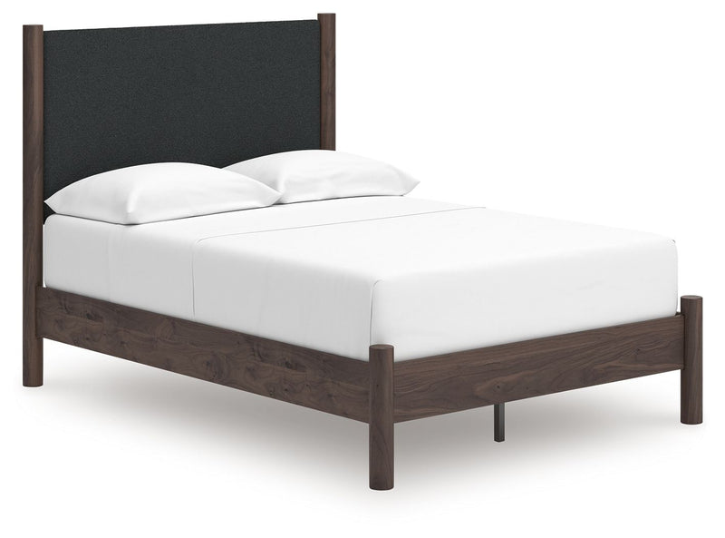 Pamytta - Upholstered Platform Bedroom Set